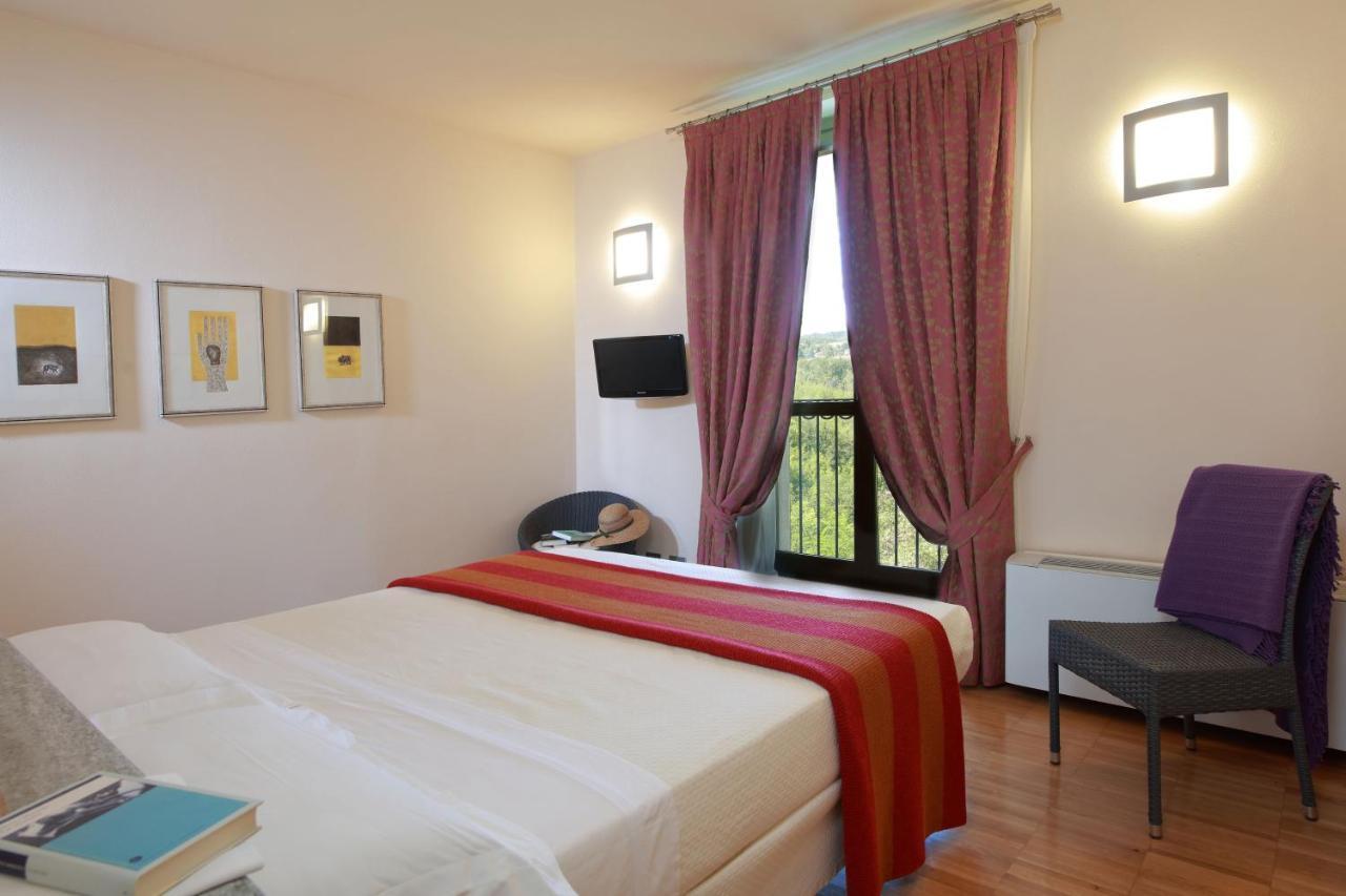 Locanda Dell'Arte Solonghello Bagian luar foto